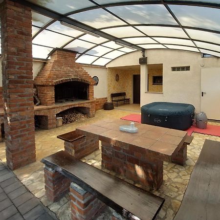 Holiday Home Franky Varazdin Breg Екстер'єр фото